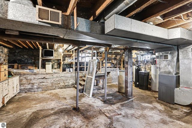 10981 Madison Road, Elwell, MI 48832
