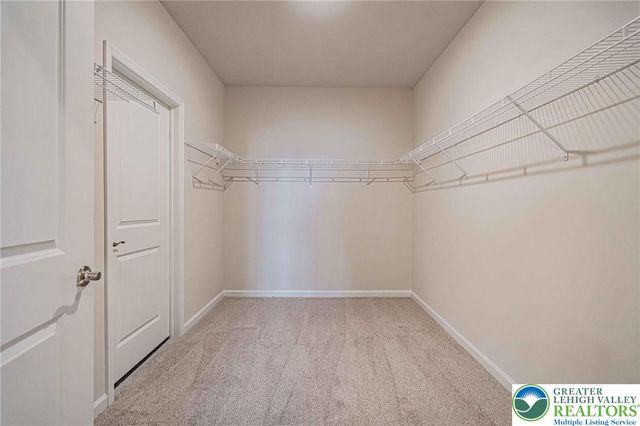 7887 Keystone Drive, Upper Macungie Twp, PA 18031