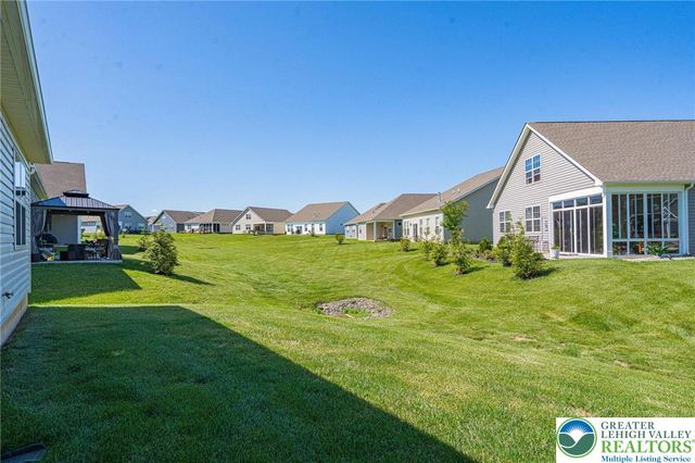 7887 Keystone Drive, Upper Macungie Twp, PA 18031