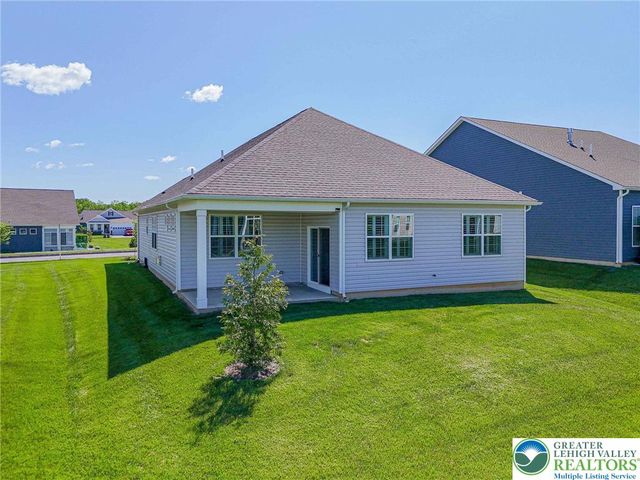 7887 Keystone Drive, Upper Macungie Twp, PA 18031