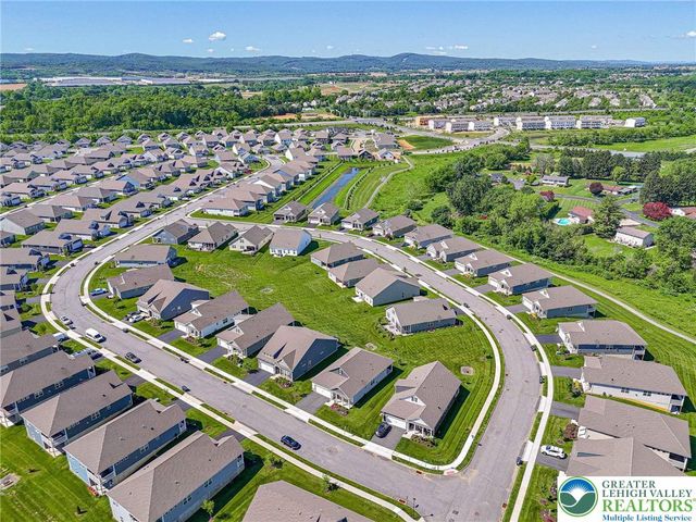 7887 Keystone Drive, Upper Macungie Twp, PA 18031