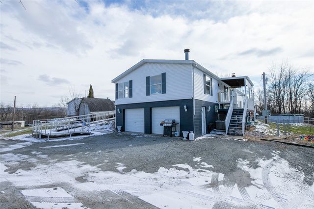 107 Indigo, Mt Pleasant Twp, PA 15666