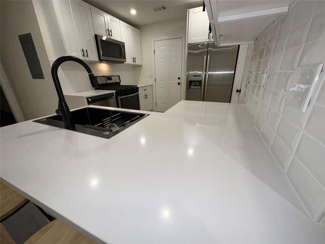 1735 Derry Avenue, Atlanta, GA 30310