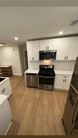 1735 Derry Avenue, Atlanta, GA 30310