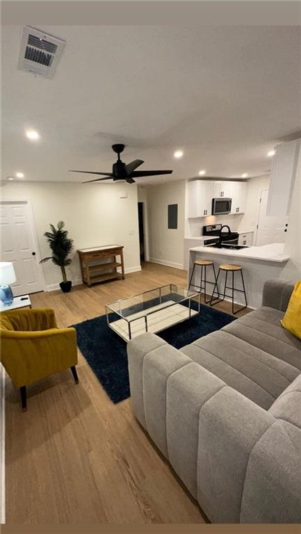 1735 Derry Avenue, Atlanta, GA 30310