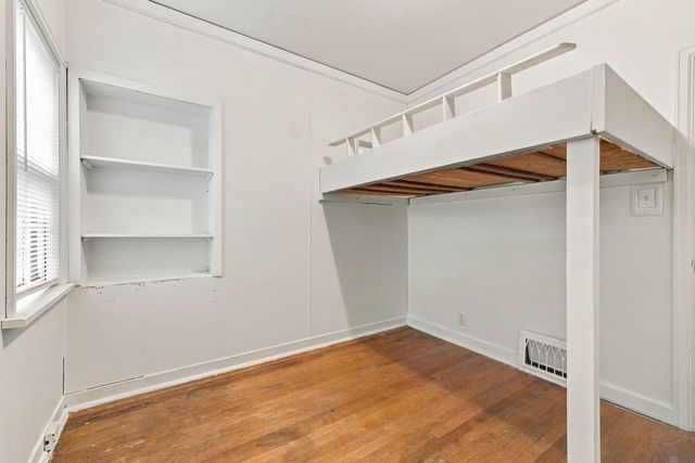 3364 S Chase AVENUE, Milwaukee, WI 53207
