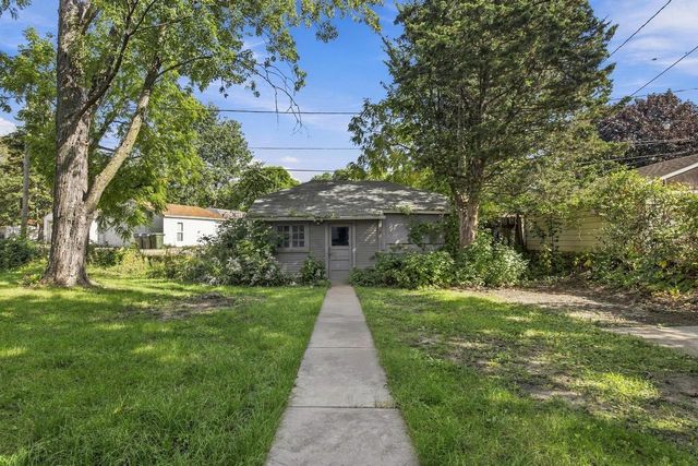 3364 S Chase AVENUE, Milwaukee, WI 53207