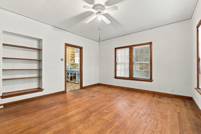 3364 S Chase AVENUE, Milwaukee, WI 53207