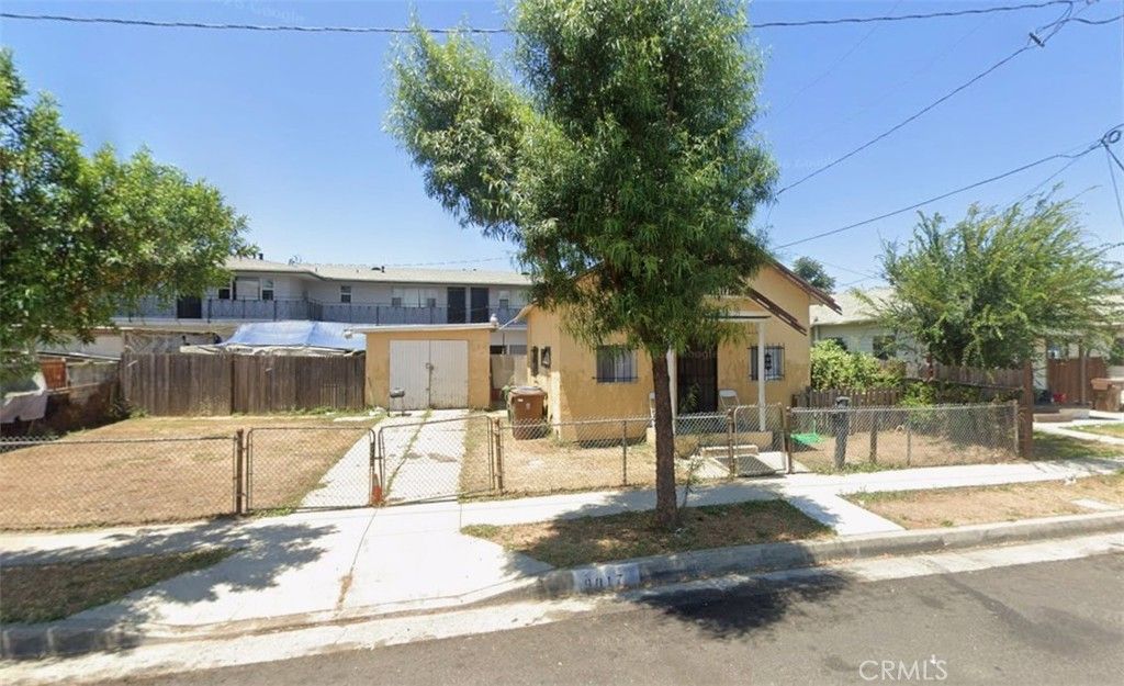 9017 S Budlong, Los Angeles, CA 90044 — exterior