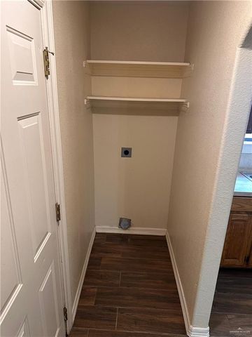 2037 Diaz Avenue, Mcallen, TX 78503