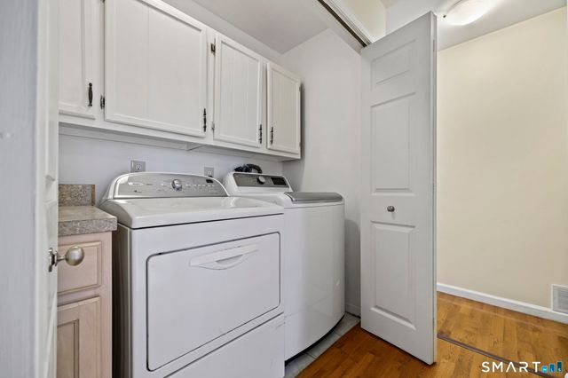 25 Fairland Street, Stamford, CT 06905