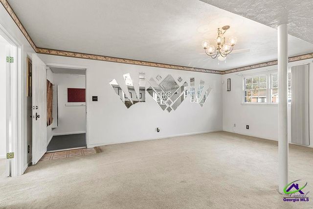 2037 Greentree Pkwy Parkway, Macon, GA 31220