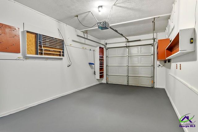 2037 Greentree Pkwy Parkway, Macon, GA 31220