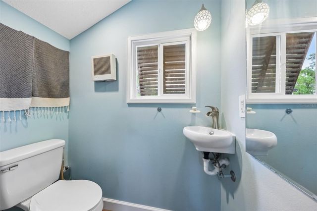 24521 SNAIL ROAD, Astor, FL 32102