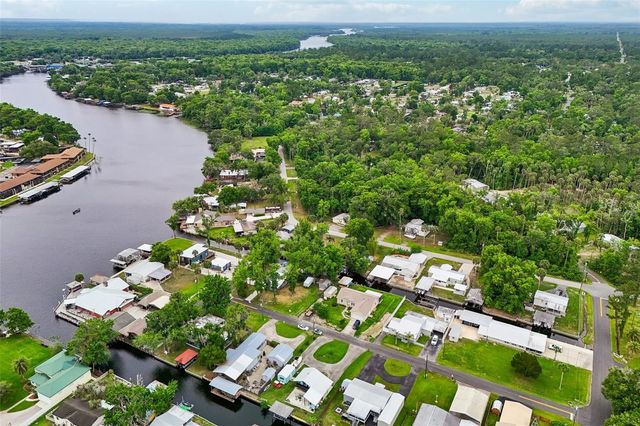 24521 SNAIL ROAD, Astor, FL 32102