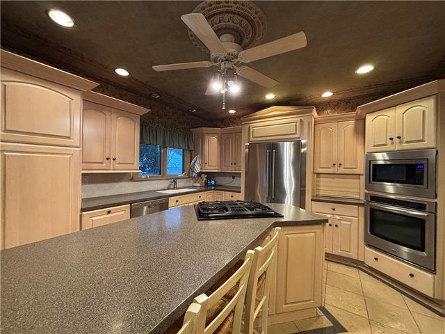 115 Dawson Street, Kane Boro, PA 16735