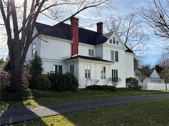 115 Dawson Street, Kane Boro, PA 16735