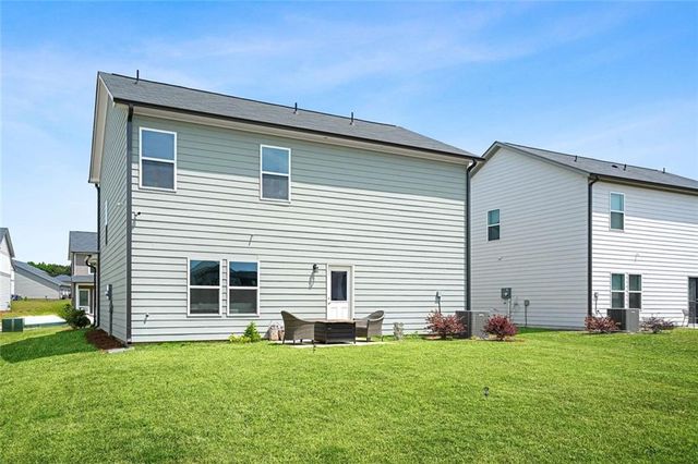 2313 Hedgeview Rd., Conyers, GA 30094