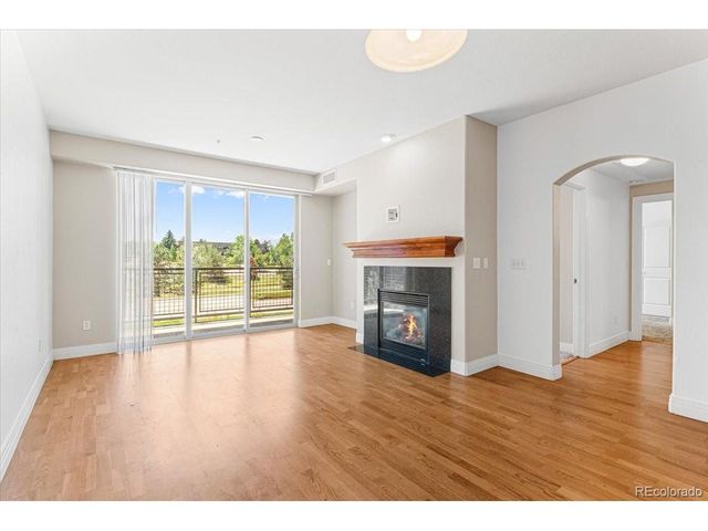 9019 E Panorama Cir D120, Englewood, CO 80112