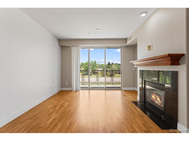 9019 E Panorama Cir D120, Englewood, CO 80112