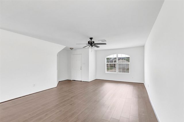 461 Mystic Glen Loop, Houston, TX 77339