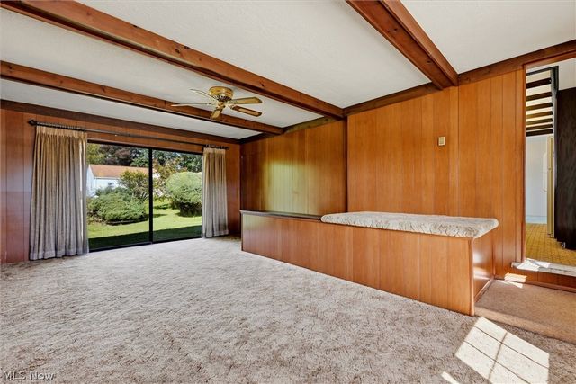 1426 Robbins Avenue, Niles, OH 44446