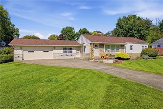 1426 Robbins Avenue, Niles, OH 44446