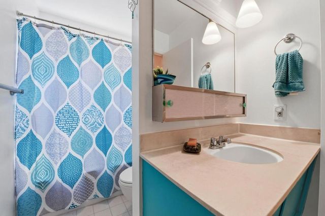 6225 Gunter Way, San Jose, CA 95123