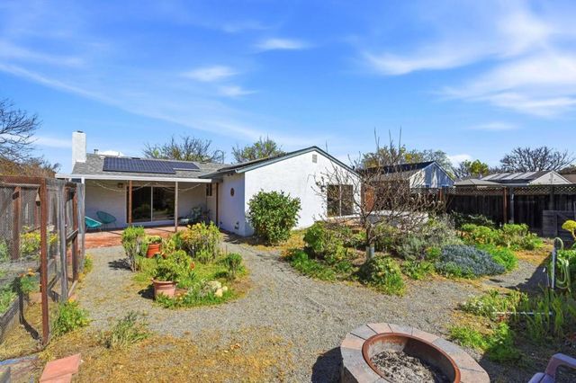 6225 Gunter Way, San Jose, CA 95123