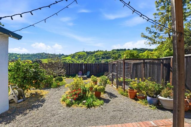 6225 Gunter Way, San Jose, CA 95123