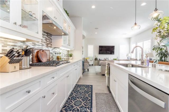 20742 Pine Cone Circle, Porter Ranch, CA 91326