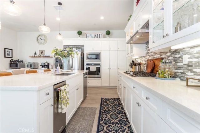 20742 Pine Cone Circle, Porter Ranch, CA 91326