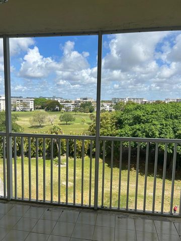 2661 S Course Drive 703, Pompano Beach, FL 33069