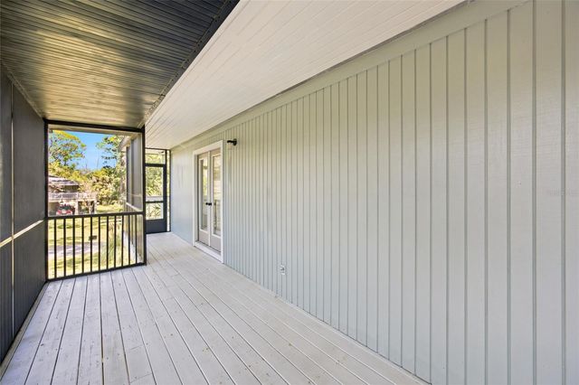 43 64TH STREET, Yankeetown, FL 34498