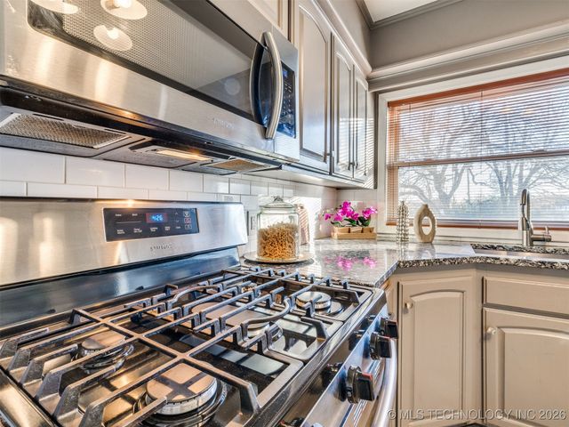 3714 E 40th Street, Tulsa, OK 74135