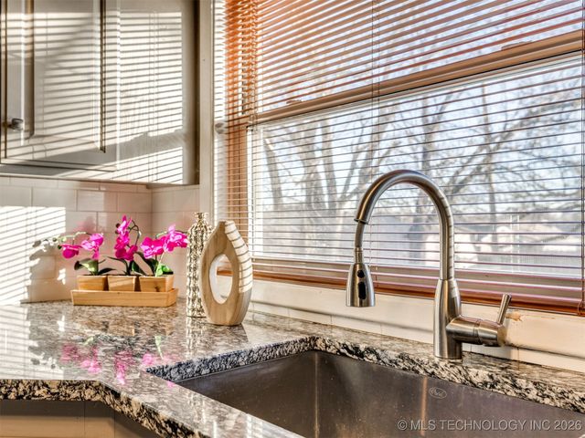 3714 E 40th Street, Tulsa, OK 74135