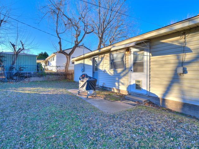 3714 E 40th Street, Tulsa, OK 74135