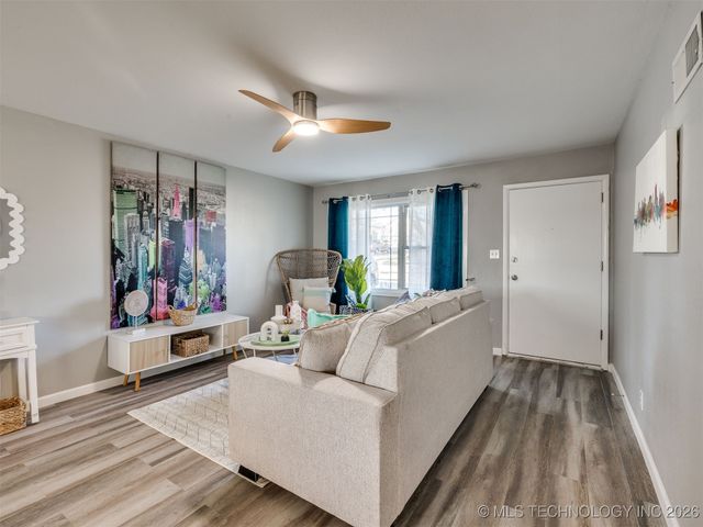 3714 E 40th Street, Tulsa, OK 74135