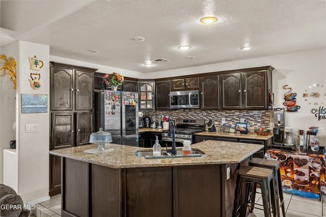 12464 Tierra Limon Drive, El Paso, TX 79938