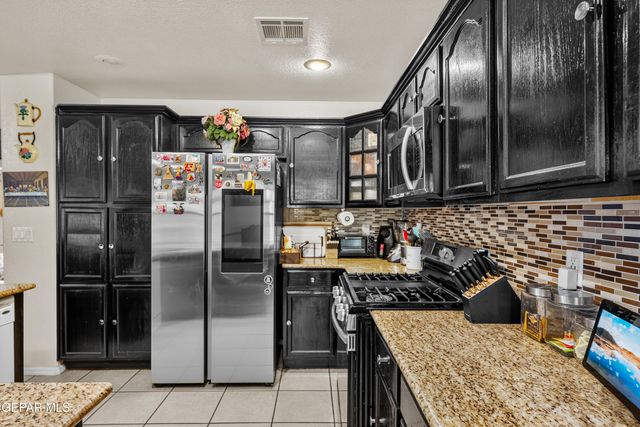 12464 Tierra Limon Drive, El Paso, TX 79938