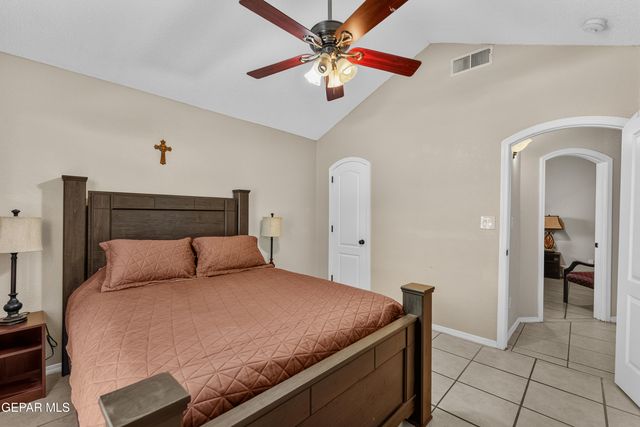 12464 Tierra Limon Drive, El Paso, TX 79938