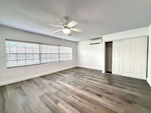 11641 NW 42nd Street, Sunrise, FL 33323