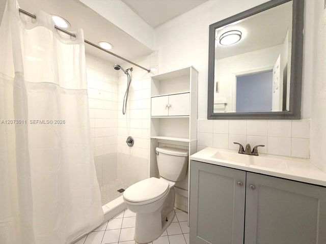 11641 NW 42nd Street, Sunrise, FL 33323
