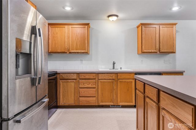 18211 58th Street Ct E, Lake Tapps, WA 98391