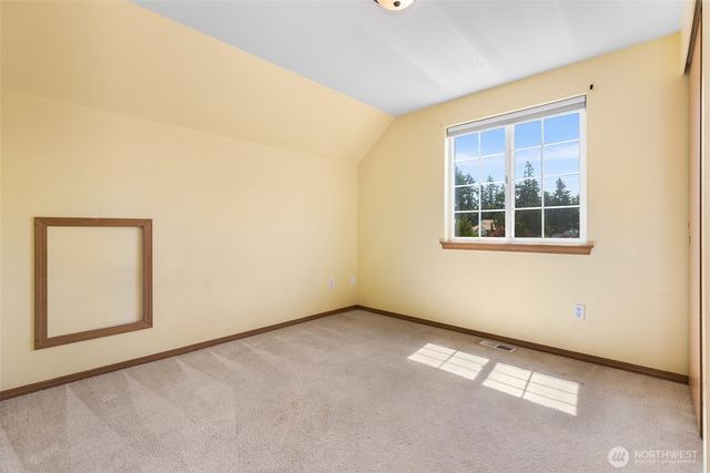 18211 58th Street Ct E, Lake Tapps, WA 98391