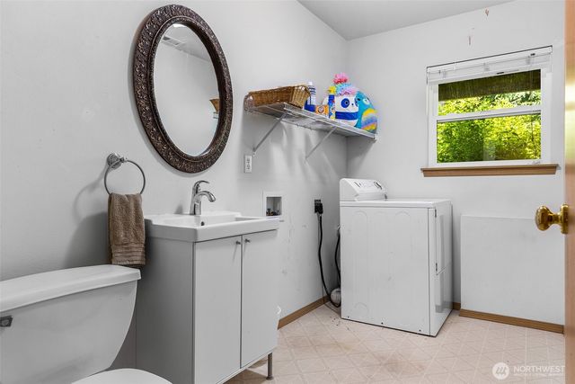 18211 58th Street Ct E, Lake Tapps, WA 98391