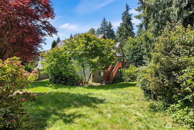 18211 58th Street Ct E, Lake Tapps, WA 98391