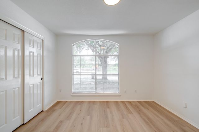 2666 Bradley LN, Round Rock, TX 78664