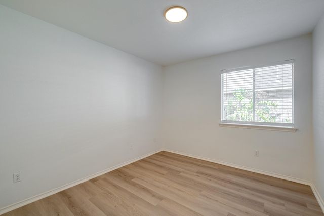 2666 Bradley LN, Round Rock, TX 78664