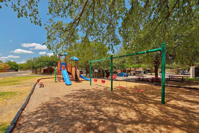 2666 Bradley LN, Round Rock, TX 78664